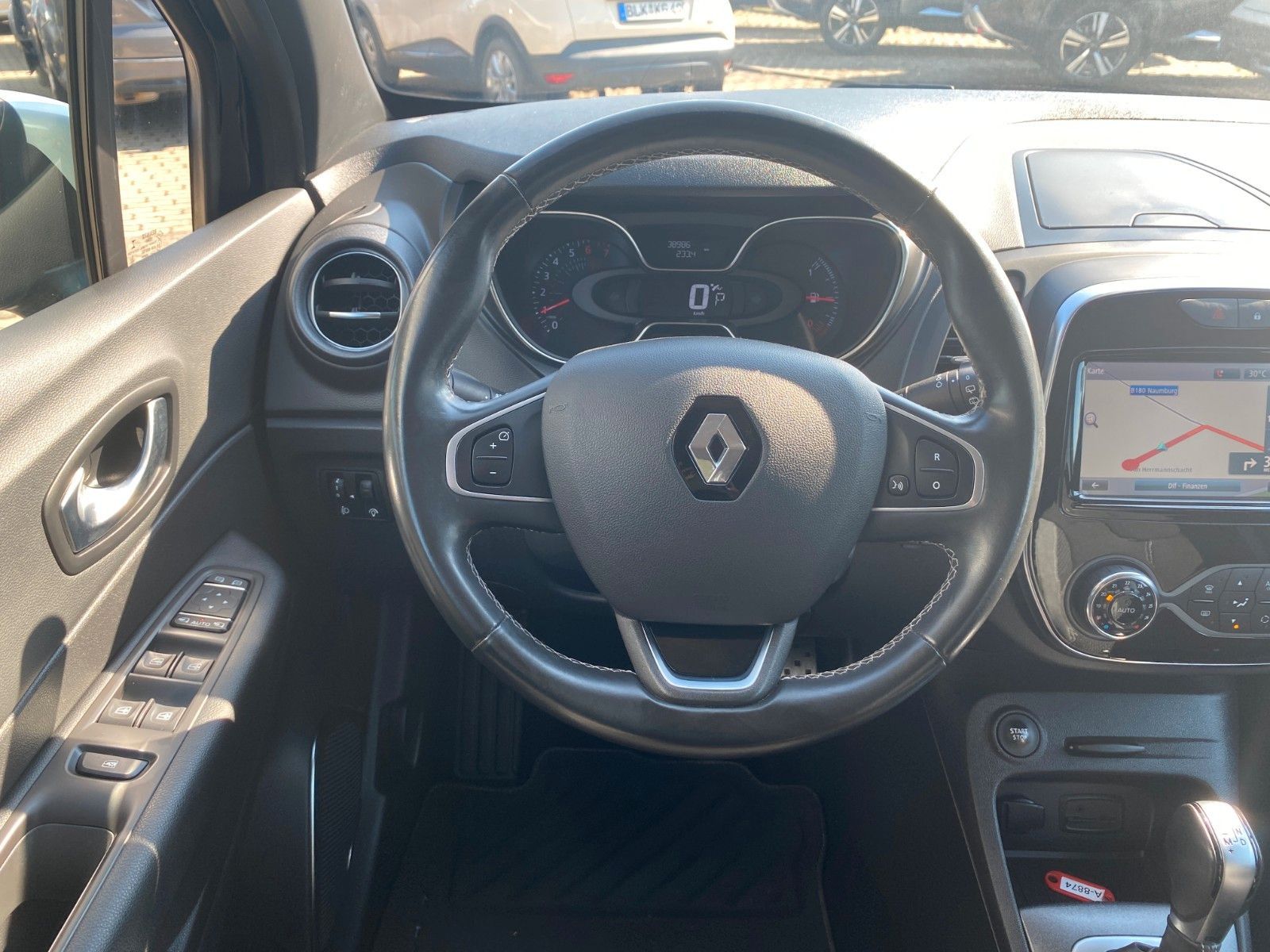 Fahrzeugabbildung Renault Captur TCe 120 EDC Bose Edition KAM.+SHZ+NAVI