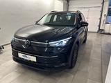 Volkswagen Tiguan 2.0 TDI 110 kW Life - Volkswagen Tiguan: Schwarz