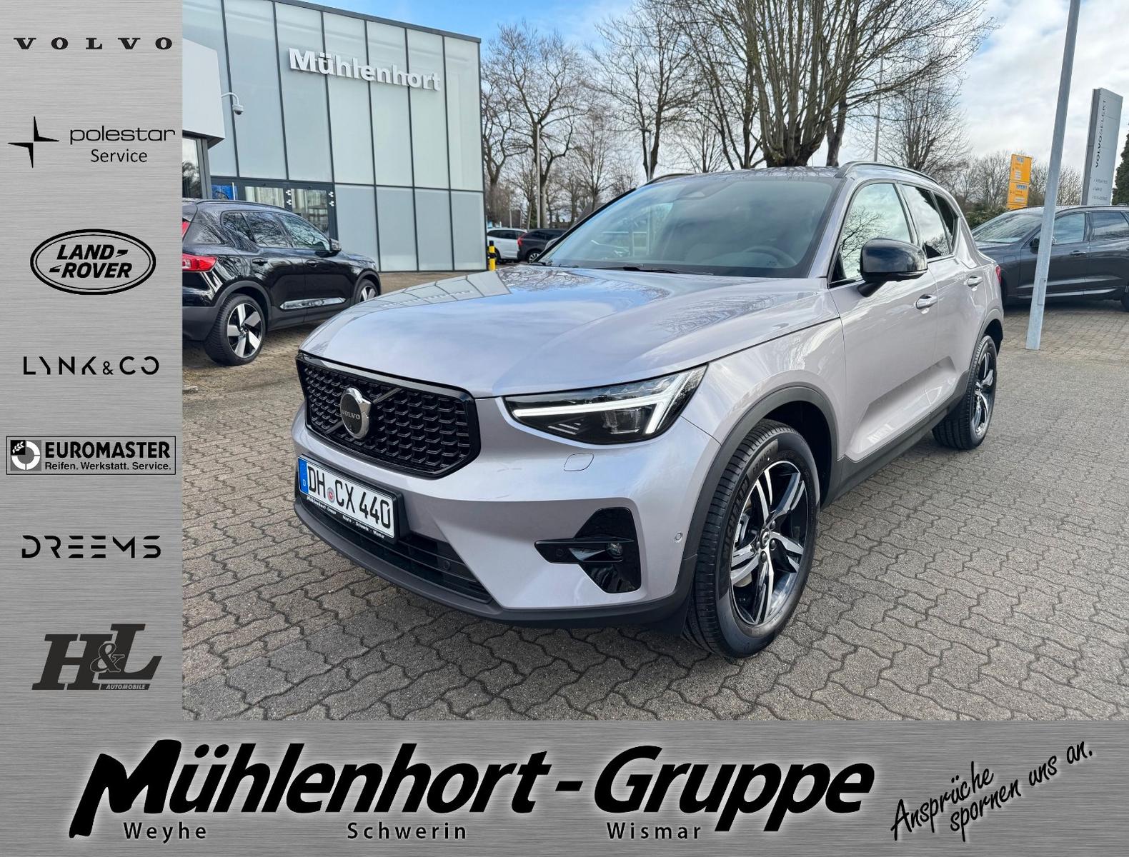 Volvo XC40 B3 DKG PLUS DARK – Pixel – 360°