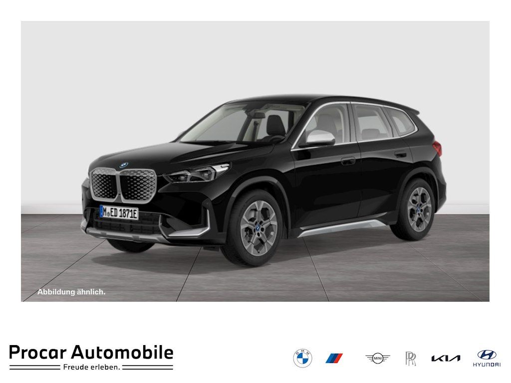 Image of BMW iX1