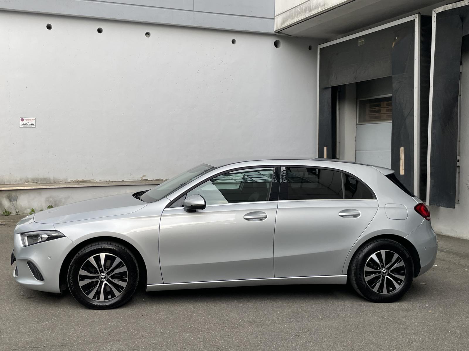 Mercedes-Benz A-Class Style LED MBUX Rü-Kamera Apple/Android, миниатюра 3