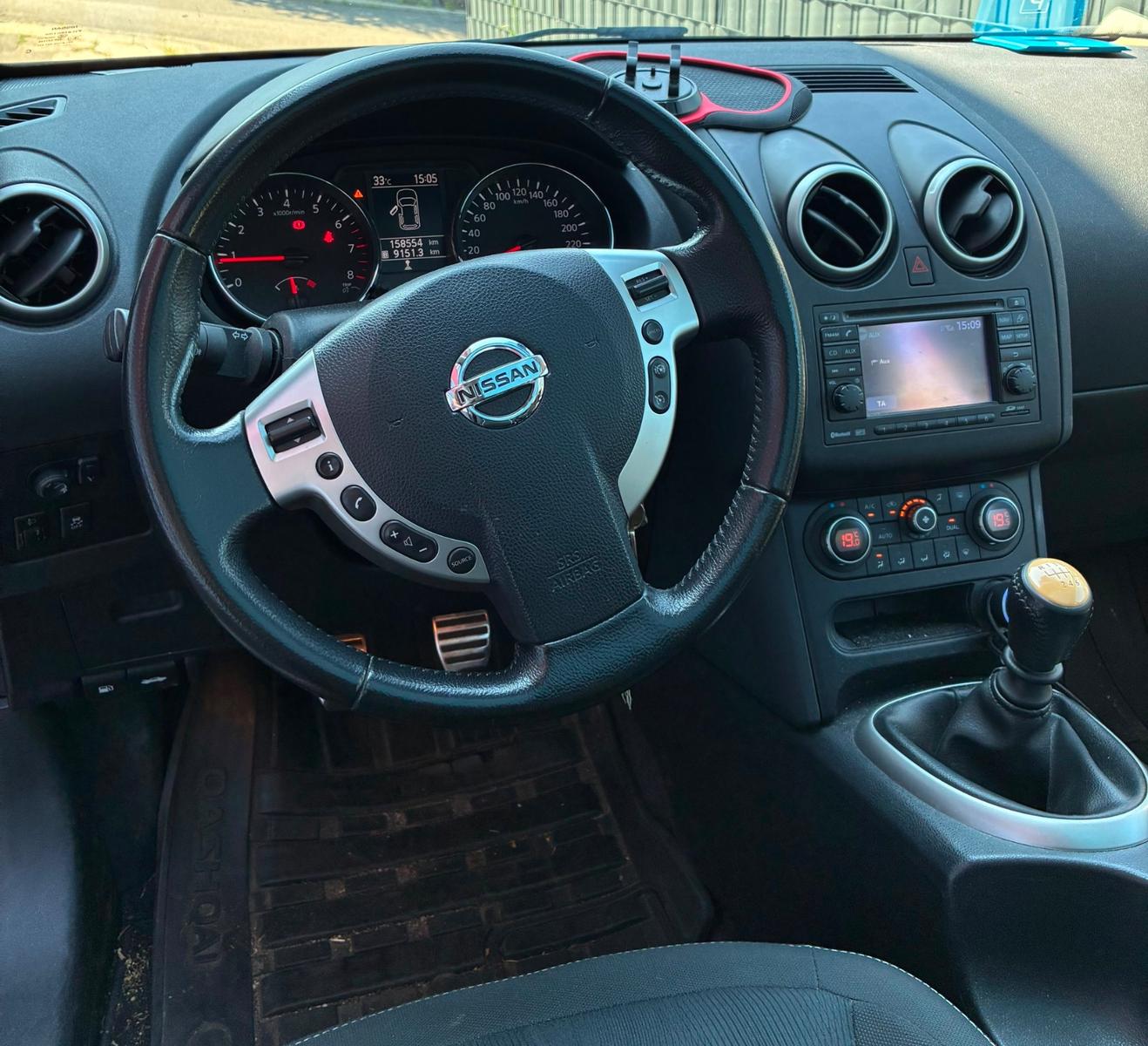 Nissan Qashqai 2.0 4x4 , Navi, Pano, Kamera, TÜV neu