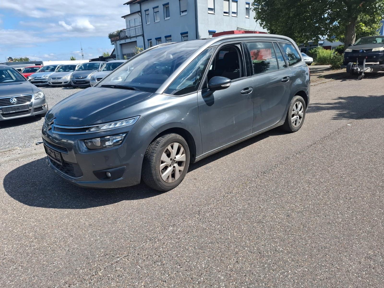Citroën Grand C4 Picasso/Spacetourer 7 SitzeMotorschaden