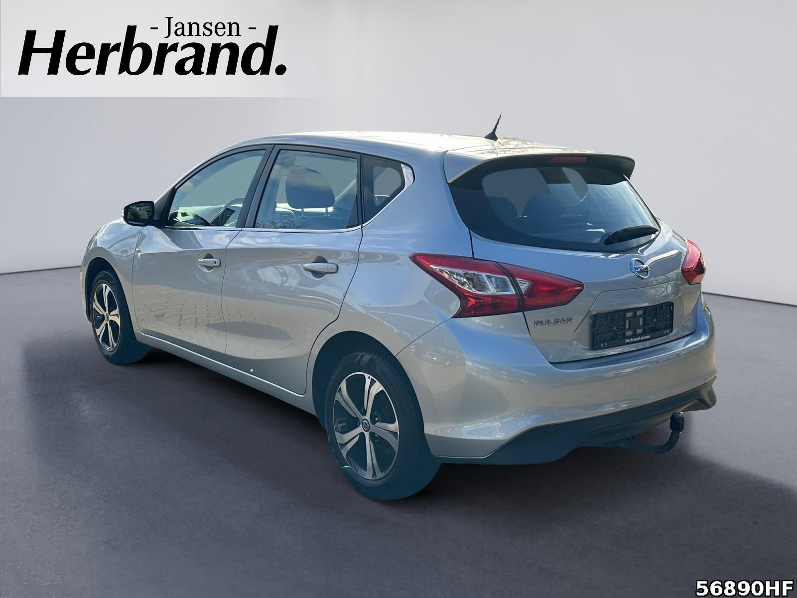 Fahrzeugabbildung Nissan Pulsar 1.2 Connect