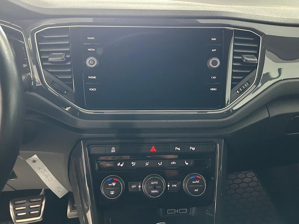 Volkswagen T-Roc 4M HIGHLINE*NAVI*ViCo*PARKLENK*CAM*AHK*LED