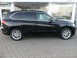 BMW X5 xDrive 30D Kam Nav Hud Shz 7-sitz - BMW X5 Gebrauchtwagen in München