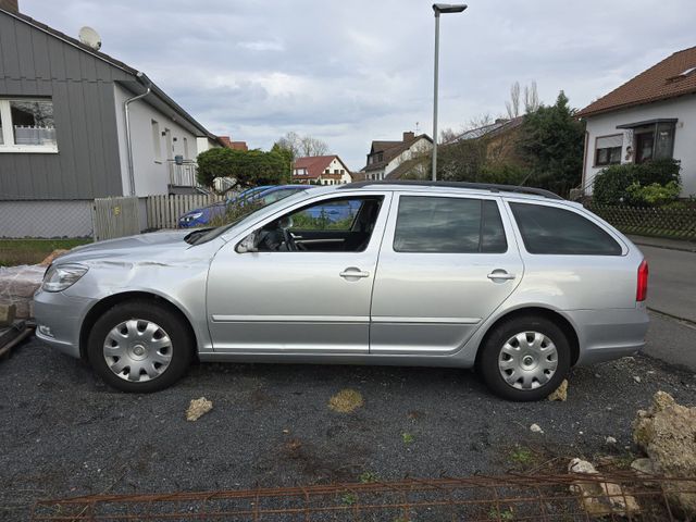 Skoda Octavia 1.8 TSI Elegance Combi Elegance