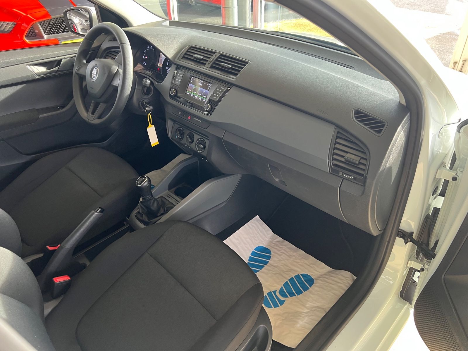 Fahrzeugabbildung SKODA Fabia Combi Active * TÜV/AU NEU * 2.HAND *