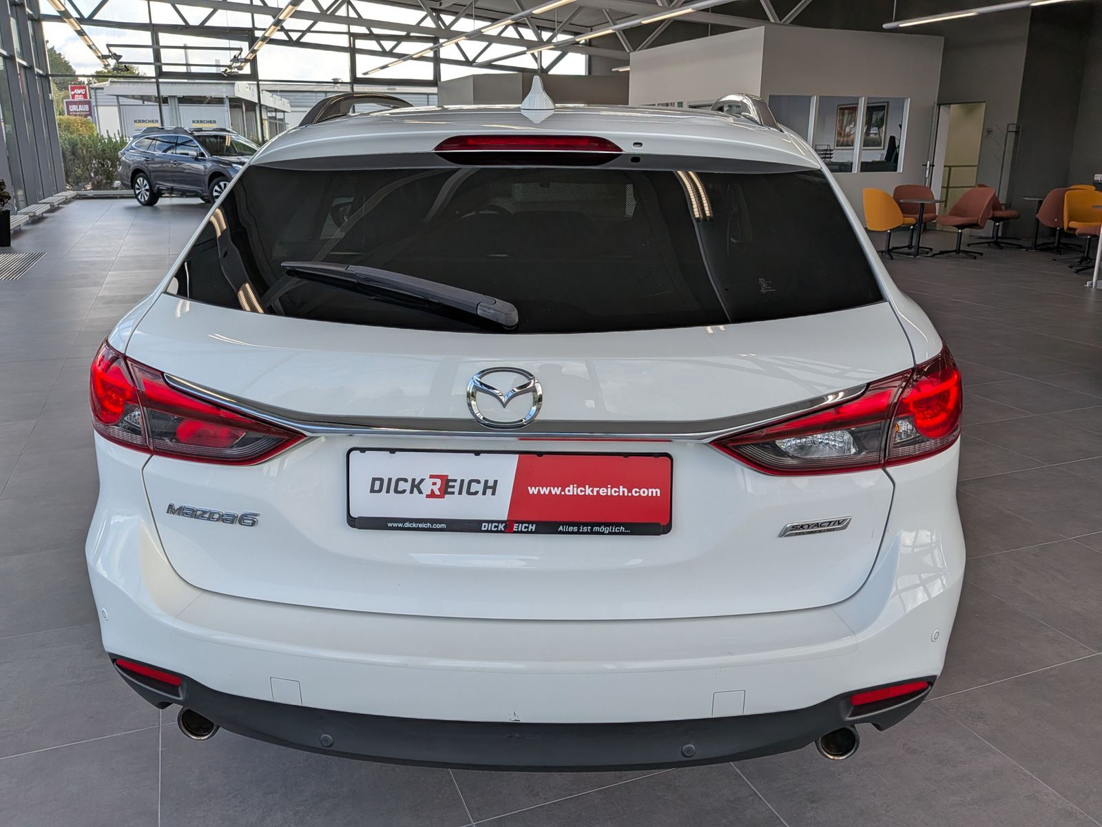 Fahrzeugabbildung Mazda 6 2.0 Aut. Exclusive-Line LED Tempomat PDC SHz