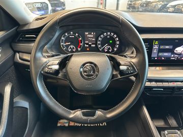 Skoda Octavia Lim. *LED*NAVI*AHK*Standh*