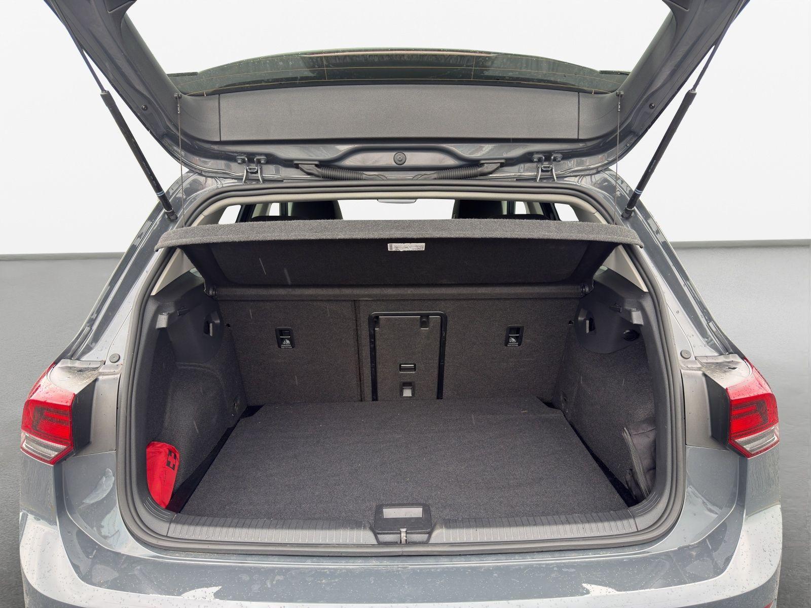 Volkswagen Golf VIII 1.0 eTSI DSG MOVE*LED*PANO*KAMERA*PDC*, миниатюра 12
