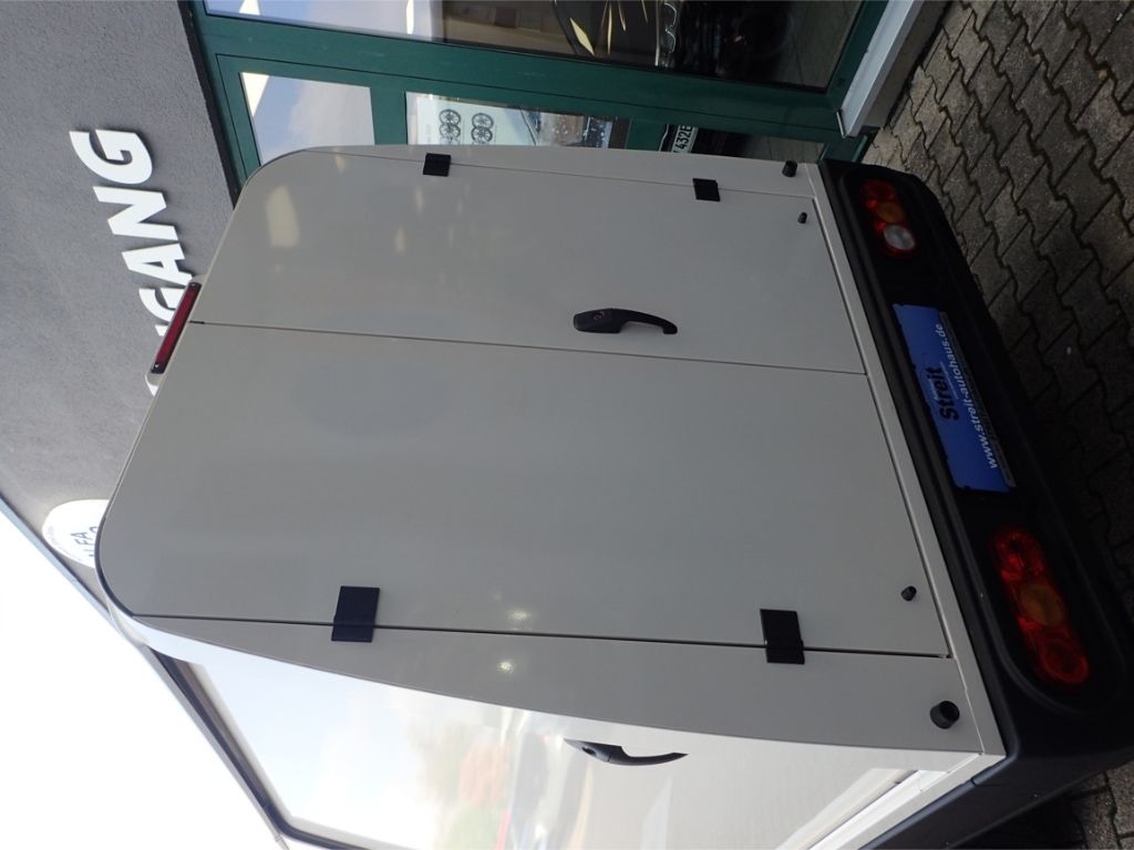 Fahrzeugabbildung Piaggio Porter NP6 Singlewheel LPG Kastenaufbau 3,07m Ra
