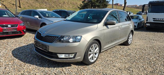 Skoda Rapid Spaceback 1,6TDI Joy*Xenon*PDC*ALu*MMI*Led