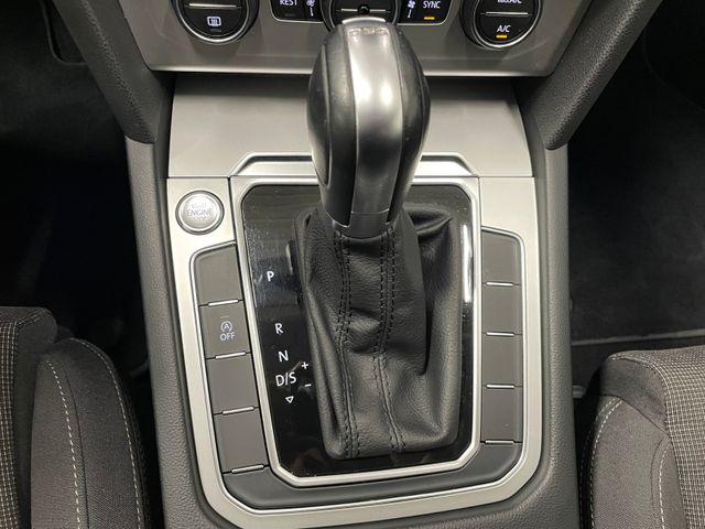 Passat Variant Comfortline 2.0 TDI DSG NAVI LED