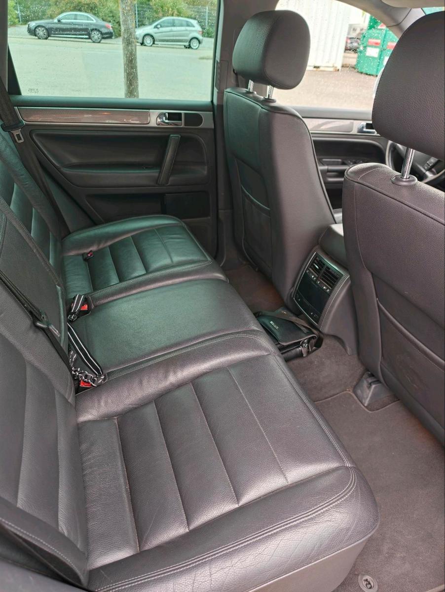 Volkswagen Touareg 2006 — photo 6