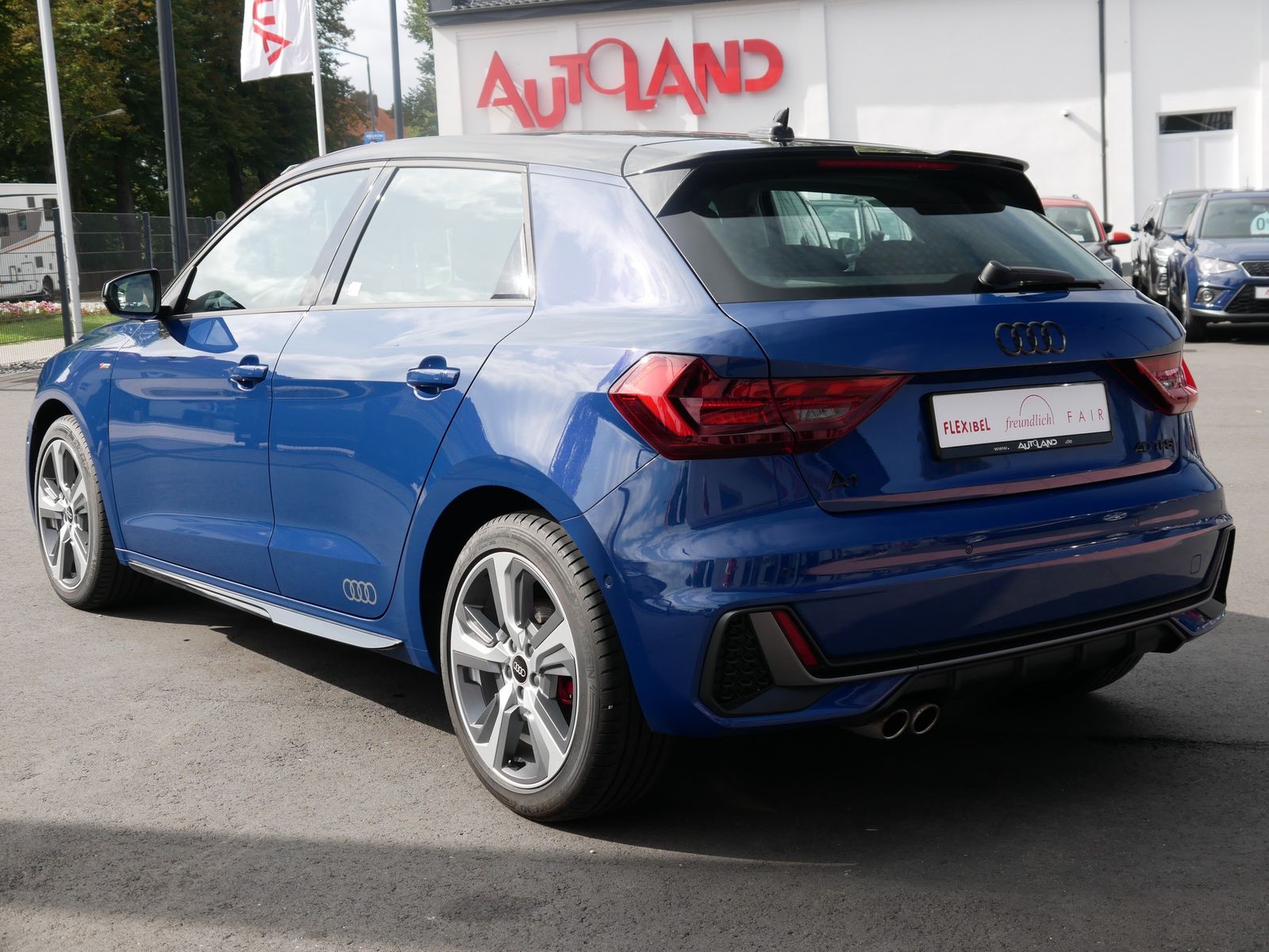 Audi A1 Sportback 40 2.0 TFSI S line ACC Keyless-Go imagem 3