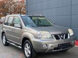 Nissan X-Trail 2,5 Elegance 4X4 /TUV - Nissan X-TRAIL Elegance mit Benzin-Antrieb