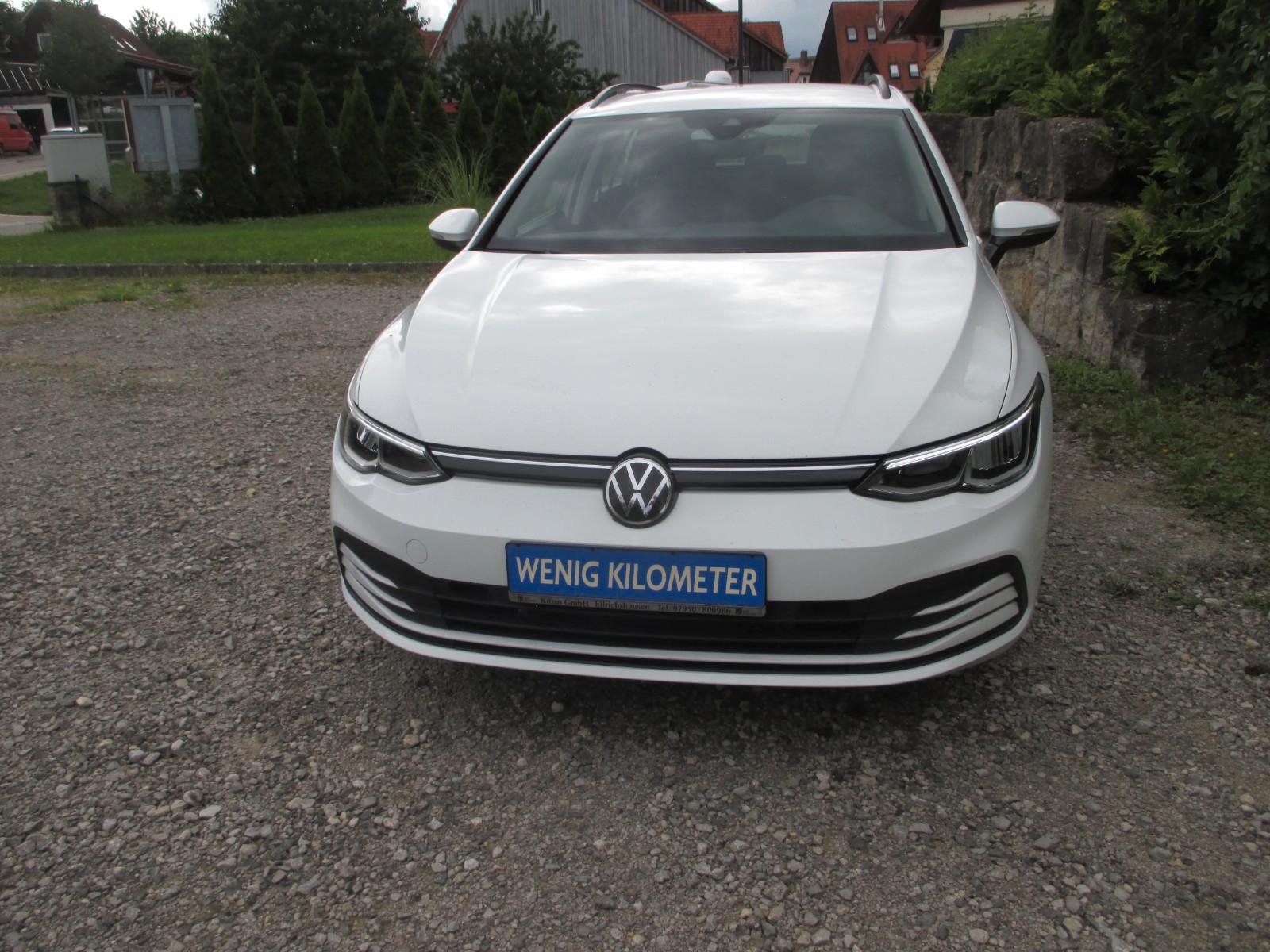 Volkswagen Golf VIII Variant Life