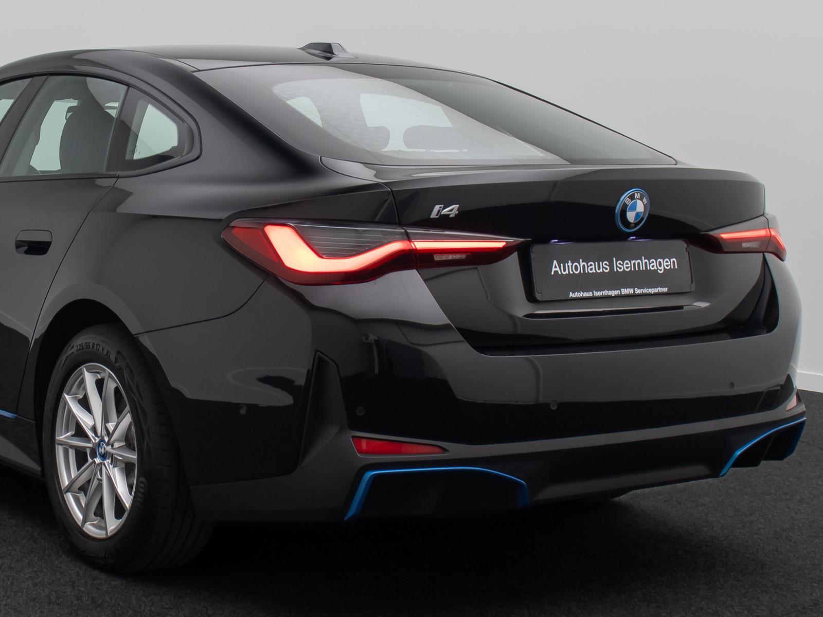 BMW i4 eD40 GC HiFi Kamera DAB Widscreen Sportsitze, миниатюра 16