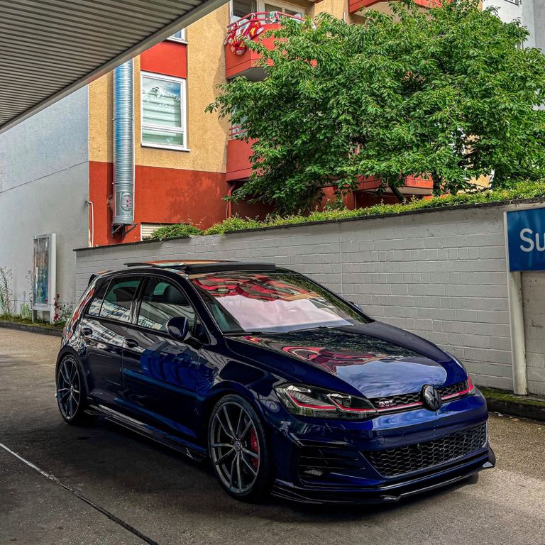 Image of Volkswagen Golf