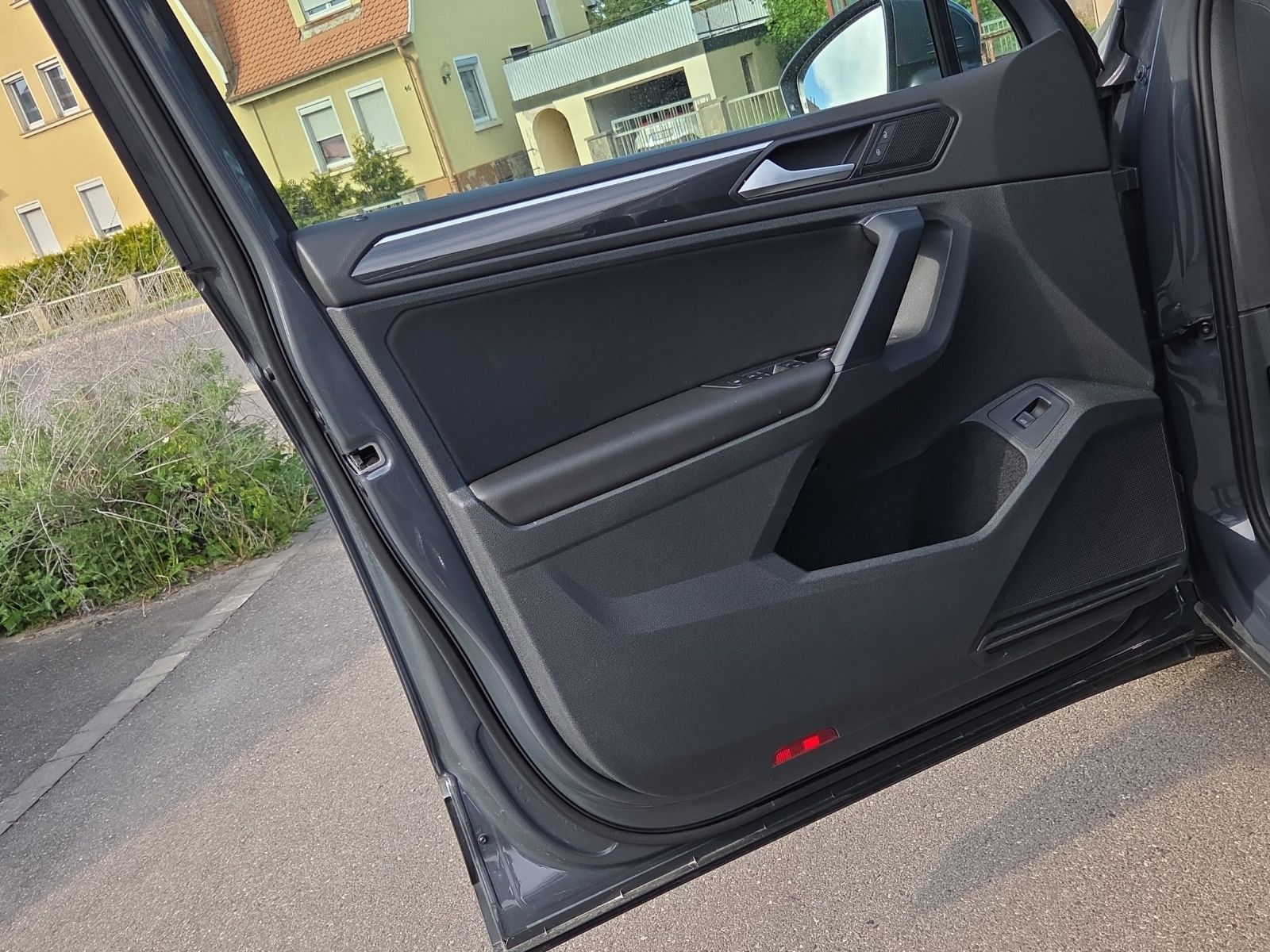 Tiguan LIFE 2.0 TDI SCR 147kW DSG 4MOTION AHK