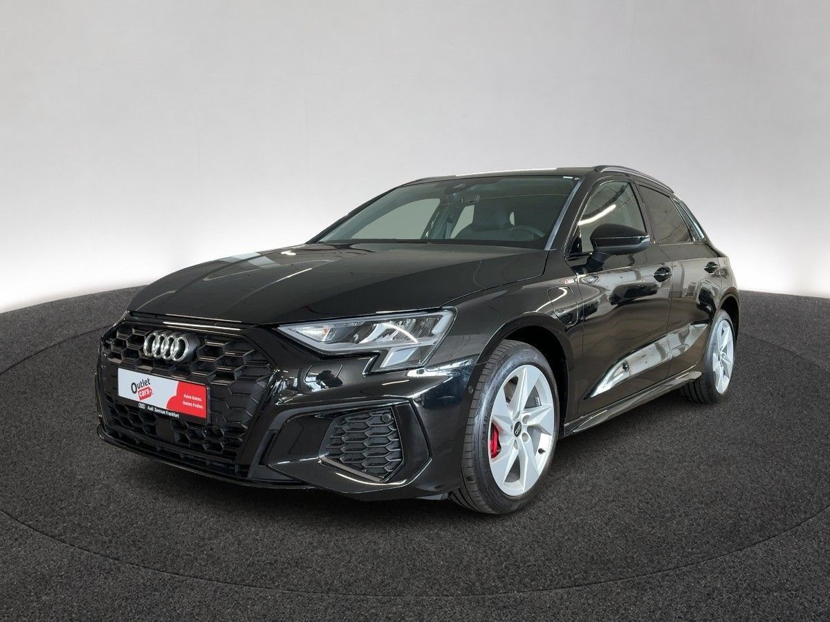 Audi A3 Sportback 45 TFSI e  S tronic S line Navi LED imagem 2