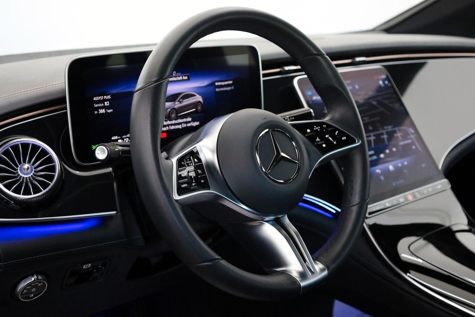 Fahrzeugabbildung Mercedes-Benz EQE 300,Leder,Navi,LED,SH,Kamera,Keyless,Carplay
