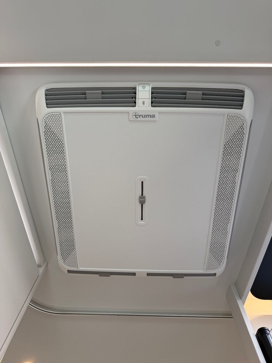 Fahrzeugabbildung HYMER / ERIBA / HYMERCAR B-Klasse MC-T 680 - 12.506€ Sparen!!!