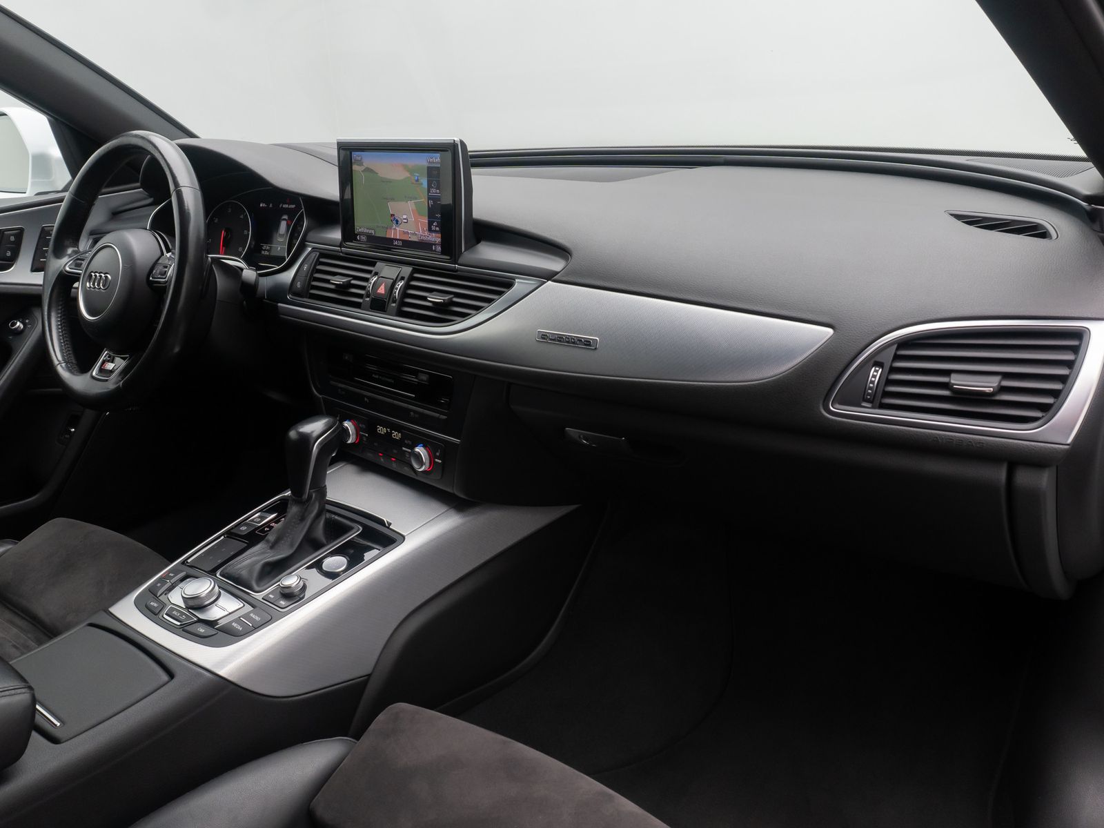 Fahrzeugabbildung Audi A6 3.0 quattro SLine ACC MemoryHUD DAB Kamera