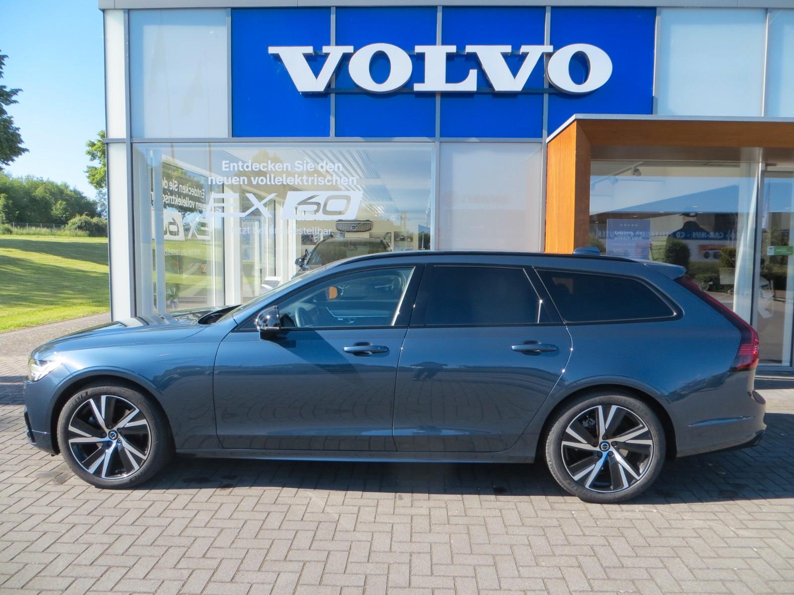 Volvo V90 B4 D Plus Dark Auto FULL LED AHK