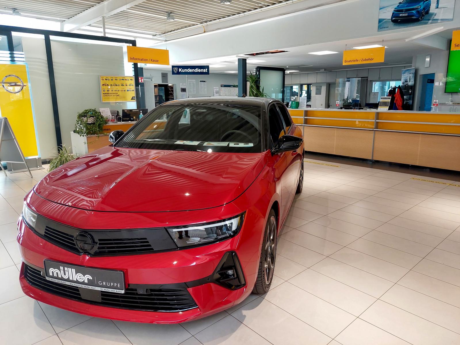 showroom-image-top