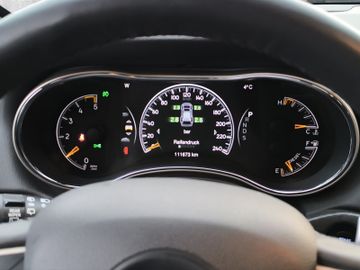 Jeep Grand Cherokee 3.0 CRD Limited PANO KAMERA XENON