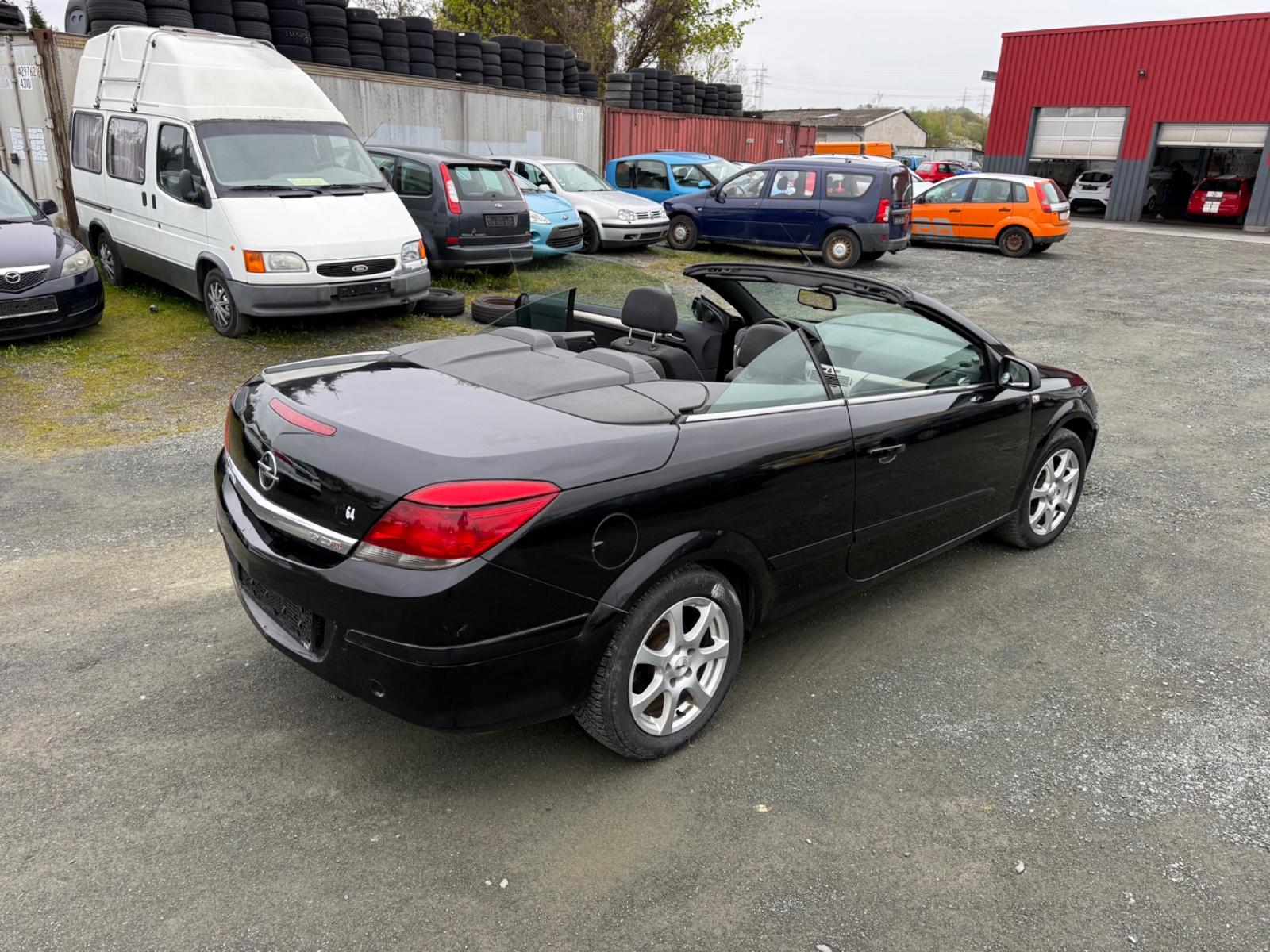 Opel Astra H Twin Top Edition