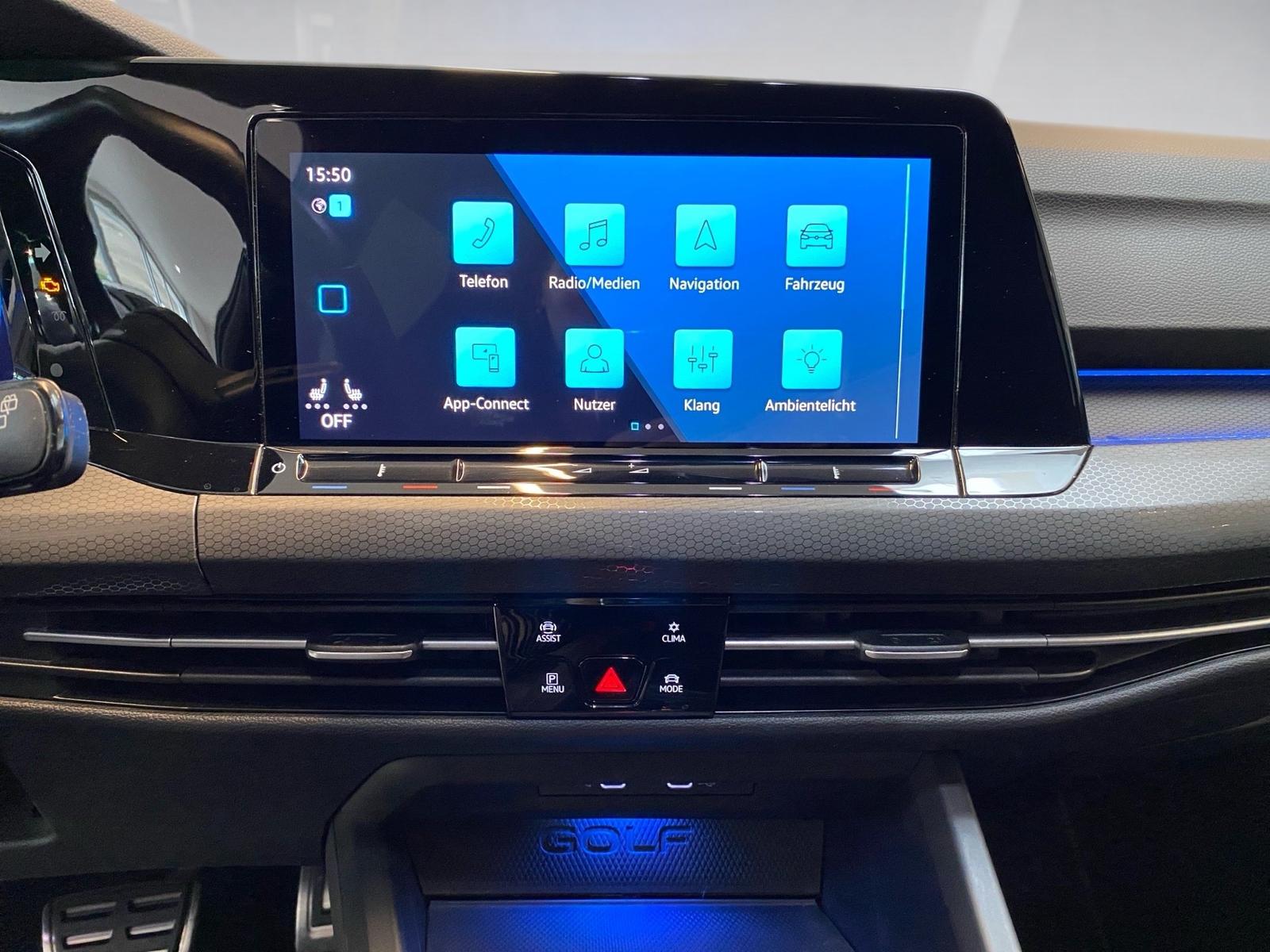 Volkswagen Golf VIII GTI 2.0 TSI DSG Stand.hz. Panorama AHK, миниатюра 17