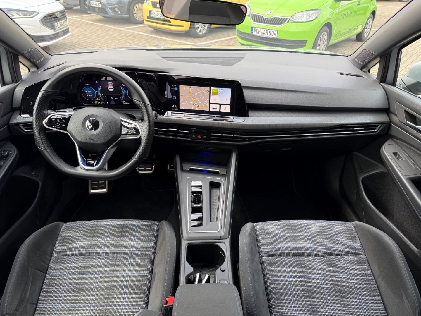 VW Golf VIII GTE  Navi LED ACC Carplay 8Fach Alu - Image 21