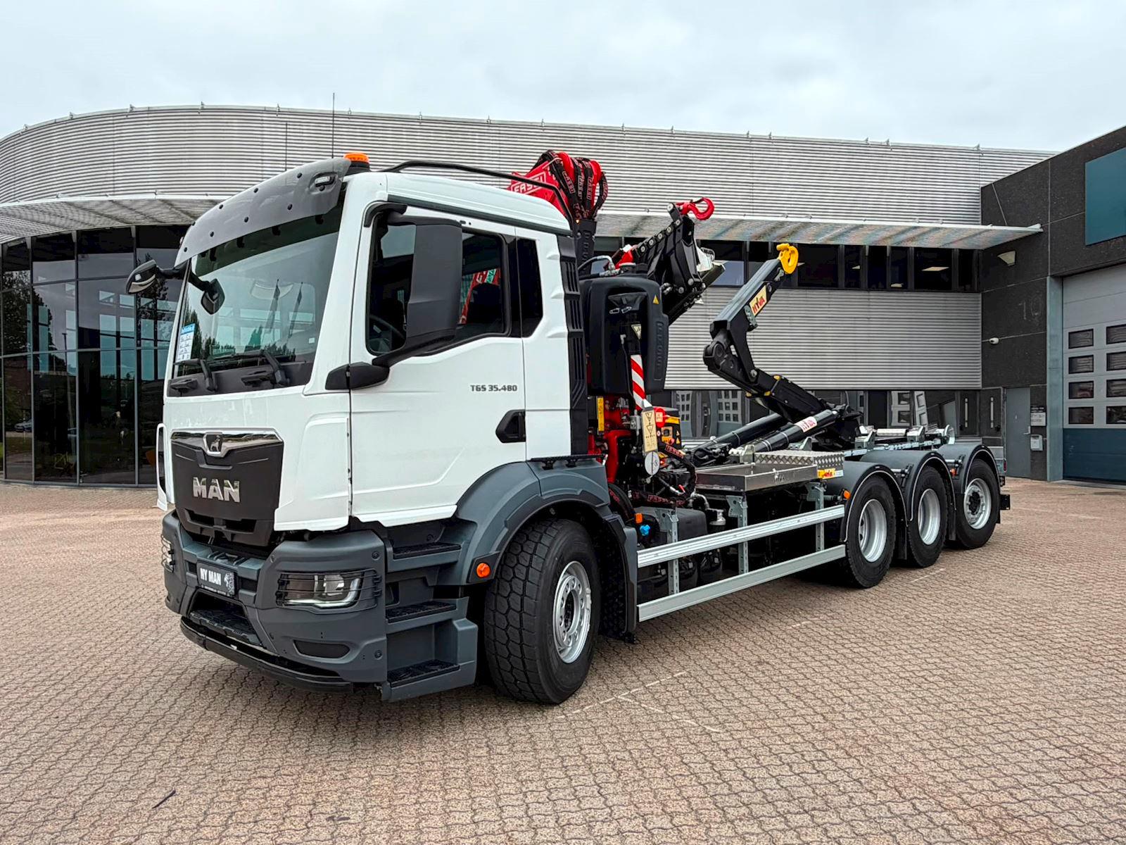 MAN TGS 35.480 8X4-4