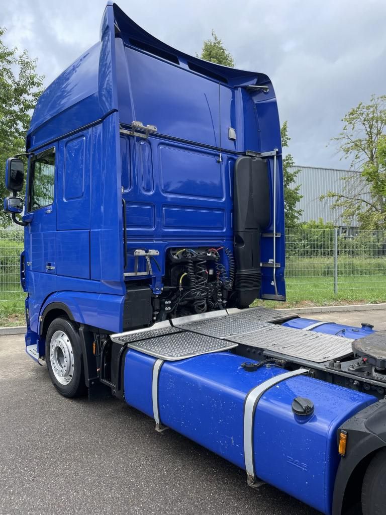 Fahrzeugabbildung DAF FT XF 530 SSC LD