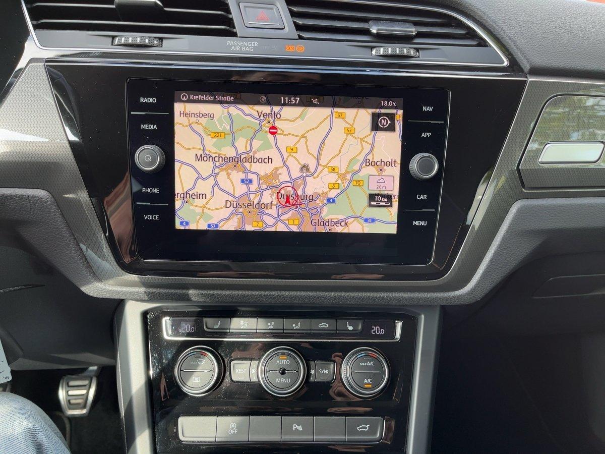 Volkswagen Touran JOIN 1.5 TSI AHK+ACC+LED+NAVI+APP+RFK+SHZ