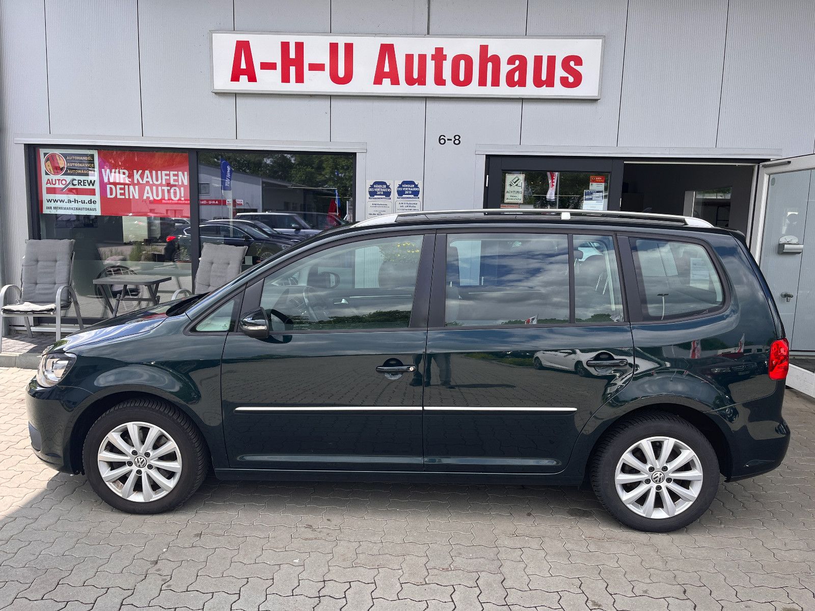 Fahrzeugabbildung Volkswagen Touran Highline BMT 2.0 TDi DSG