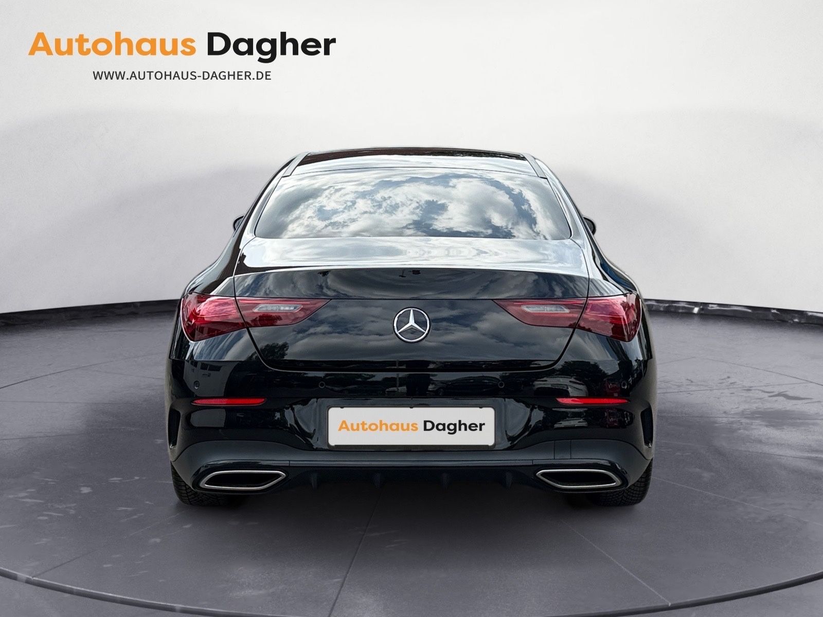 Mercedes-Benz CLA 180 AMG Line Edition Panorama-Schiebe Kamera foto 4