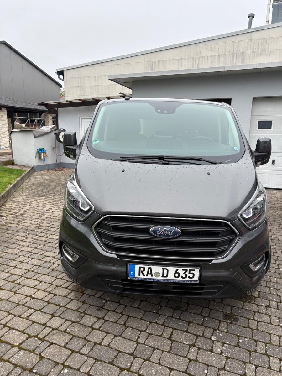 Ford Tourneo Custom