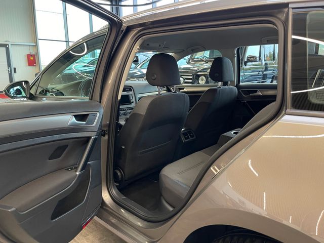 MYAUTOCENTER – Gebraucht- und Jahreswagen mit Werkstattservice in Pfaffenhofen Volkswagen Golf VII Variant Comfortline BMT *Klima*TÜV*PDC*