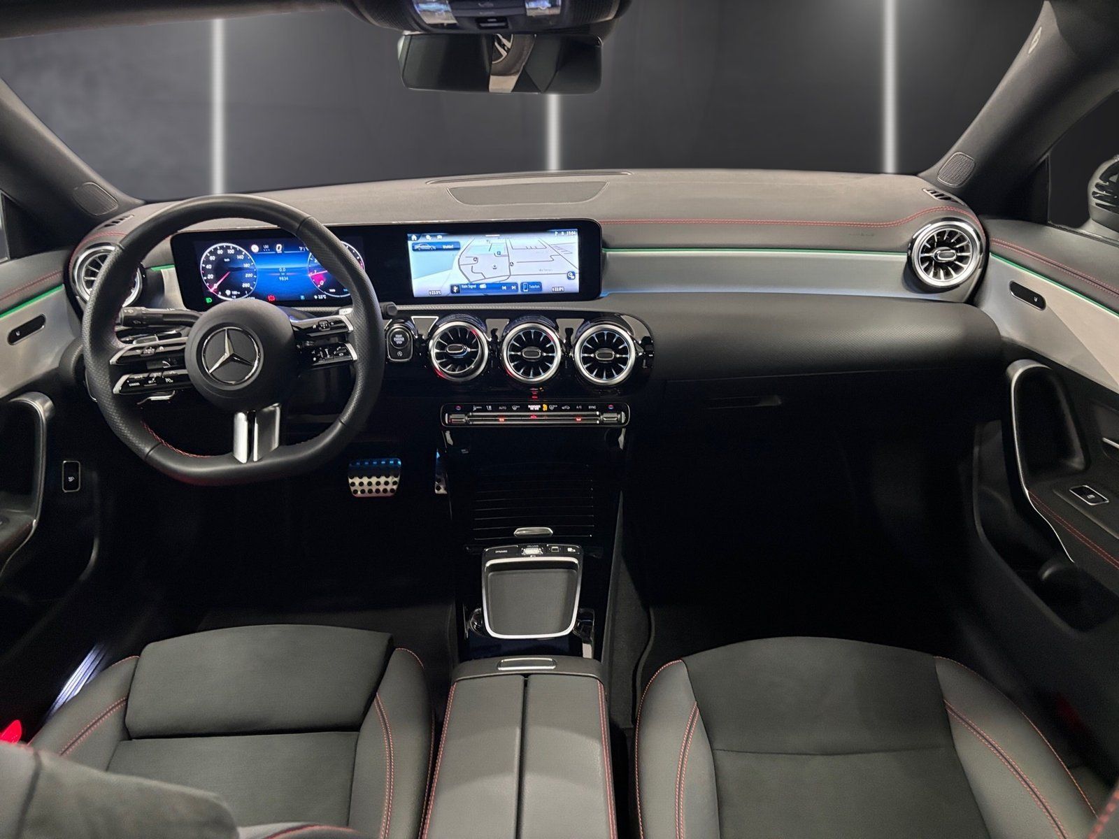 Fahrzeugabbildung Mercedes-Benz CLA 200 AMG*Pano*Distro*360°*Totwink*Night*Sound