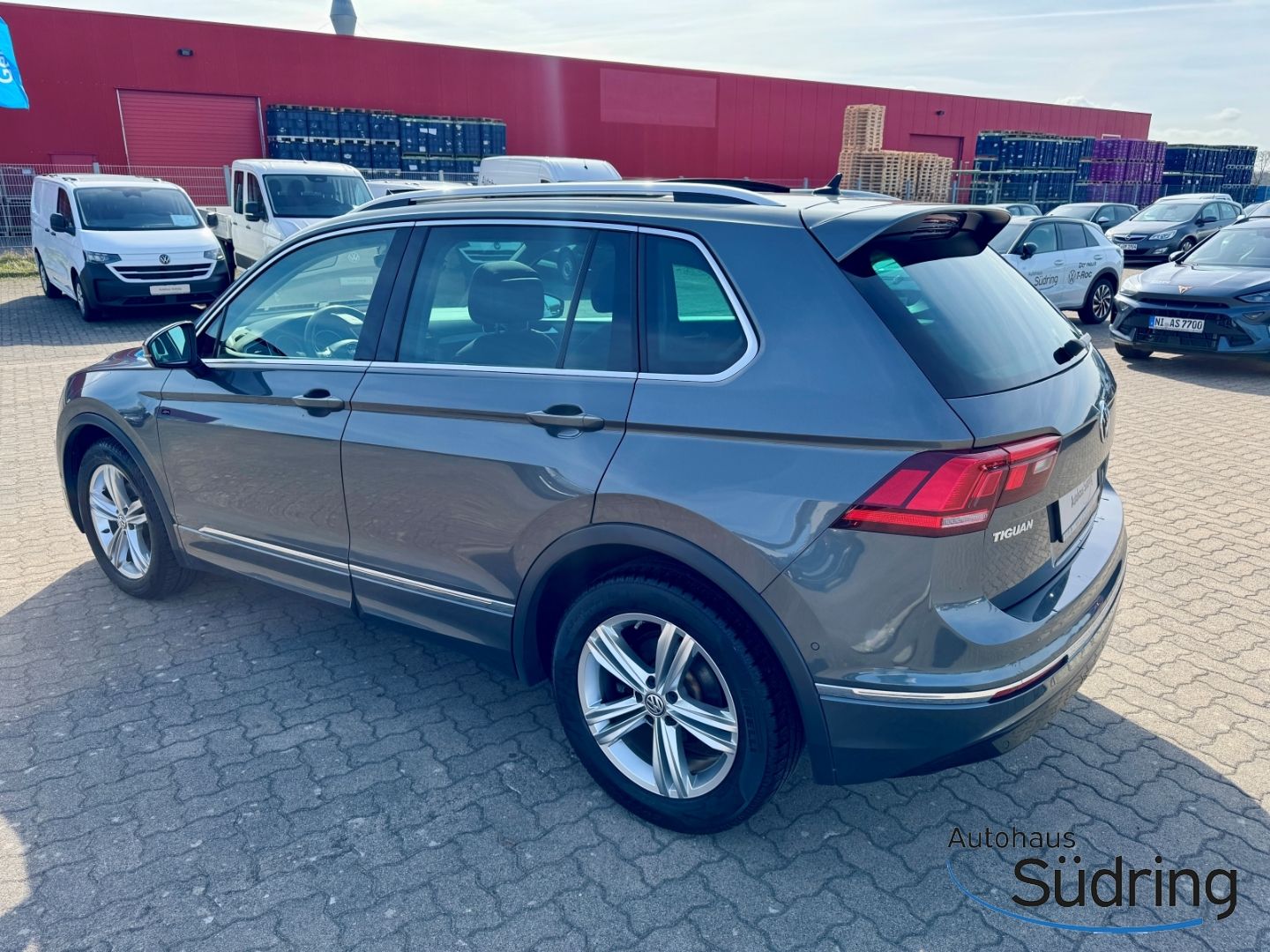 Tiguan 2,0 TDI Join DSG *R-Line Ext.* Pano Navi