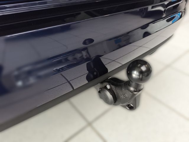 Fahrzeugabbildung Volkswagen Touran 2.0 TDI DSG Goal IQ.LIGHT FRONTSCHHZG RÜC