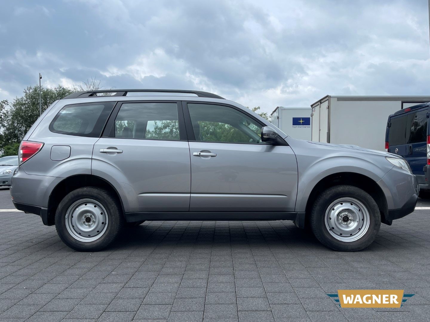 Fahrzeugabbildung Subaru Forester Active 2.0D DPF Motorschaden