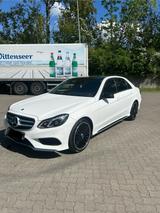 Mercedes-Benz Mercedes E 220d AMG Packet - Mercedes-Benz E 220 in Kiel