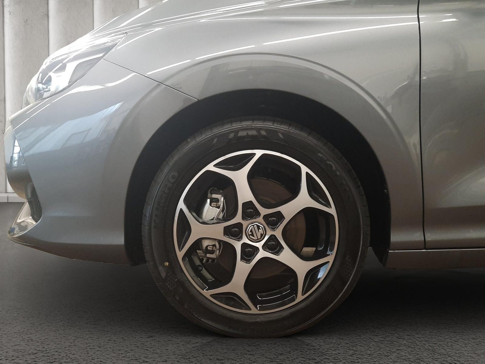 MG MG3 3 Luxury 1.5 Hybrid+ Aut. LED ACC RFK, миниатюра 9