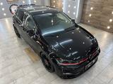 Volkswagen Polo 2.0 430HP DSG GTI - Volkswagen Polo mit Benzin-Antrieb: Sportwagen