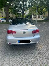 Volkswagen Eos 1.4 TSI 90kW CABRIO PDC TEMPOMAT PANO AUX-IN - silberne Volkswagen Eos